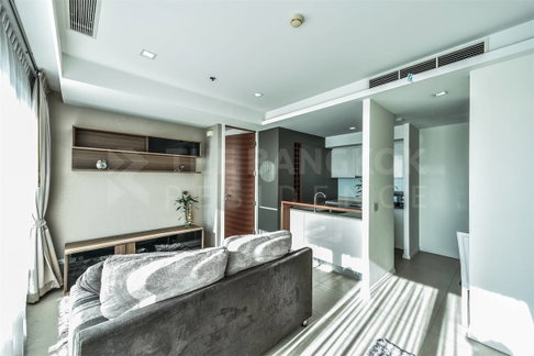 The River near BTS Saphan Taksin Don’t miss out!! Rare units