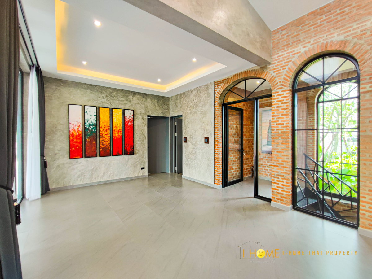 รูป  บ้านพร้อมสระว่ายน้ำในตัวระบบเกลือขนาดใหญ่  ใกล้ห้างสรรพสินค้าเพียง ระบบรักษาความปลอดภัยที่ดี 24 ชม.  #C9MG100528 - รูปที่ 11/28