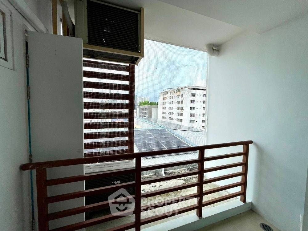 picture 2-BR Condo at Supreme Condo Ratchawithi 3 near BTS Victory Monument (ID 2576824) - 7/16