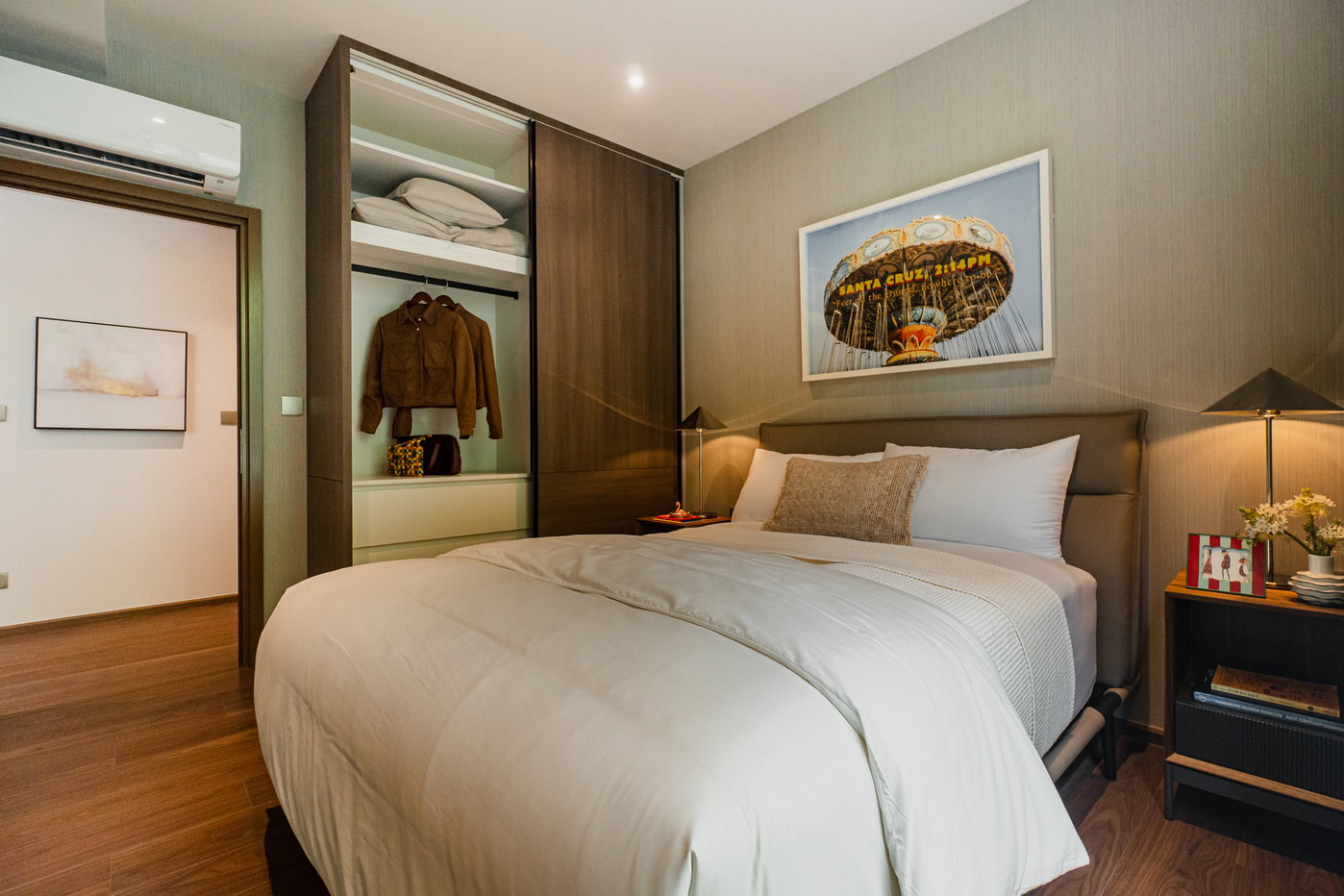 picture via 61 2 bedrooms, for sale - 1/18