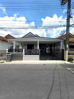 บ้านเดี่ยว ม.เทคโนโลยีมหานคร : ขายบ้านเดี่ยวชั้นเดียว รีโนเวทใหม่ทั้งหลัง พร้อมเข้าอยู่ หมู่บ้านพิบูลทรัพย์ 1 ซอยเลียบวารี 27 เนื้อที่ 36 ตรว 3นอน 2น้ำ