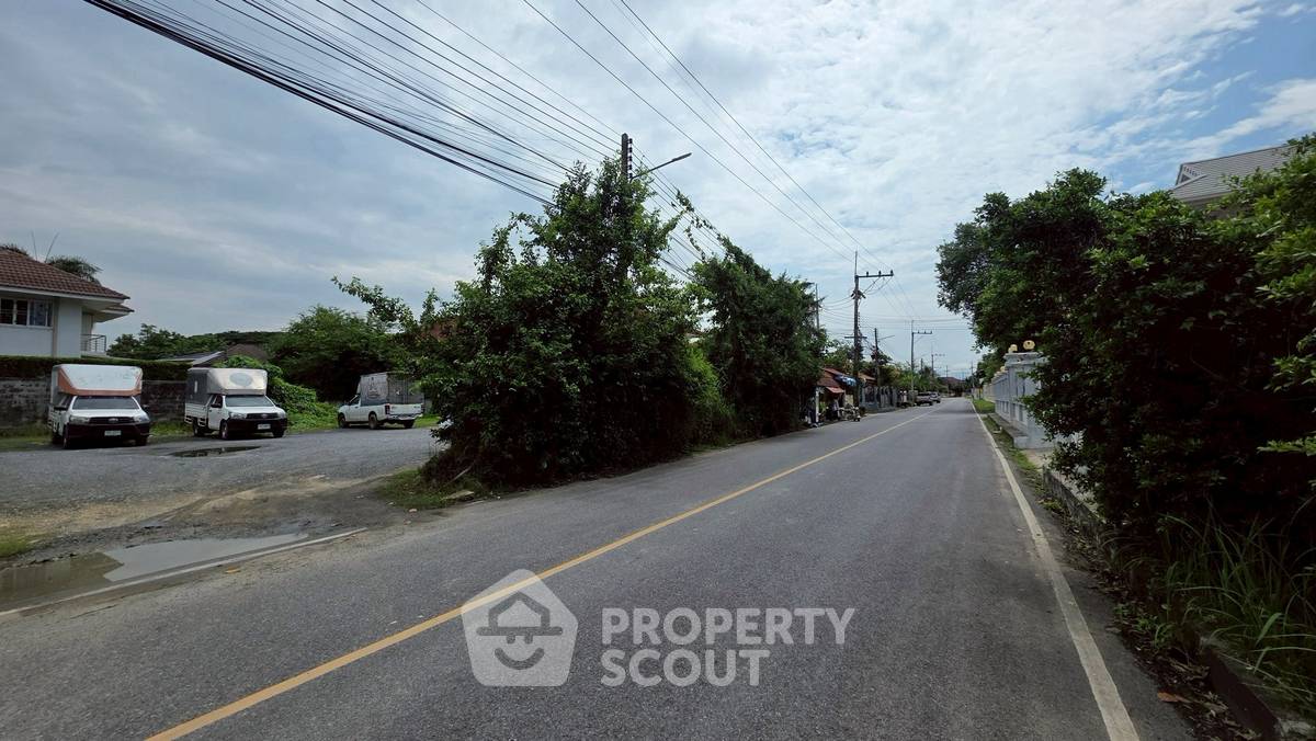 picture 755.2 m² Land for Sale in Nong Chom (ID 3007555) - 2/3