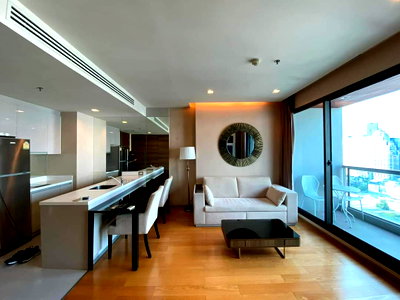 Condos for rent : 🌆💎 FOR RENT: The Address Sathorn — LUXURY HIGH-FLOOR CITY LIVING!  💰 Rental Price: 55,000 THB/month!! 