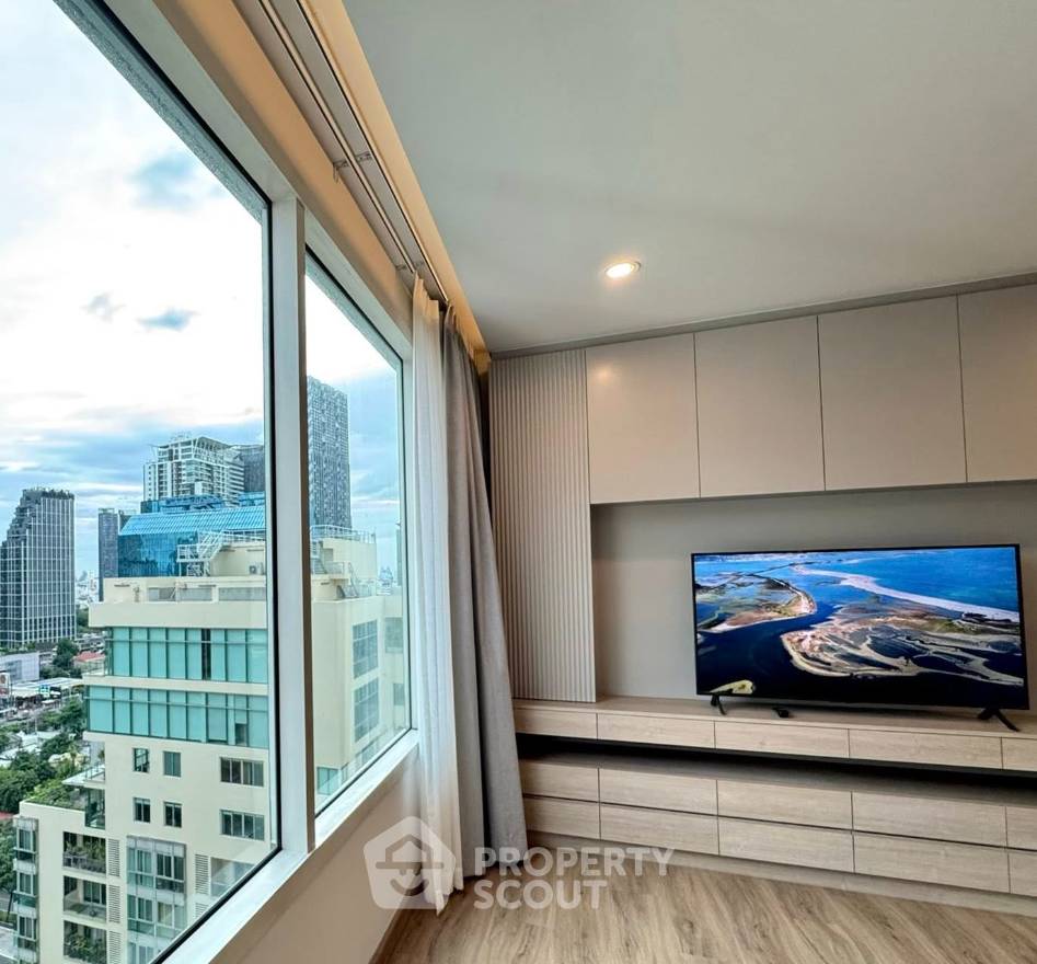 รูป คอนโด 3-ห้องนอน ที่ เดอะ รอยัล ศาลาแดง คอนโดมิเนียม ใกล้ MRT สีลม (ID 3008998) - รูปที่ 4/5