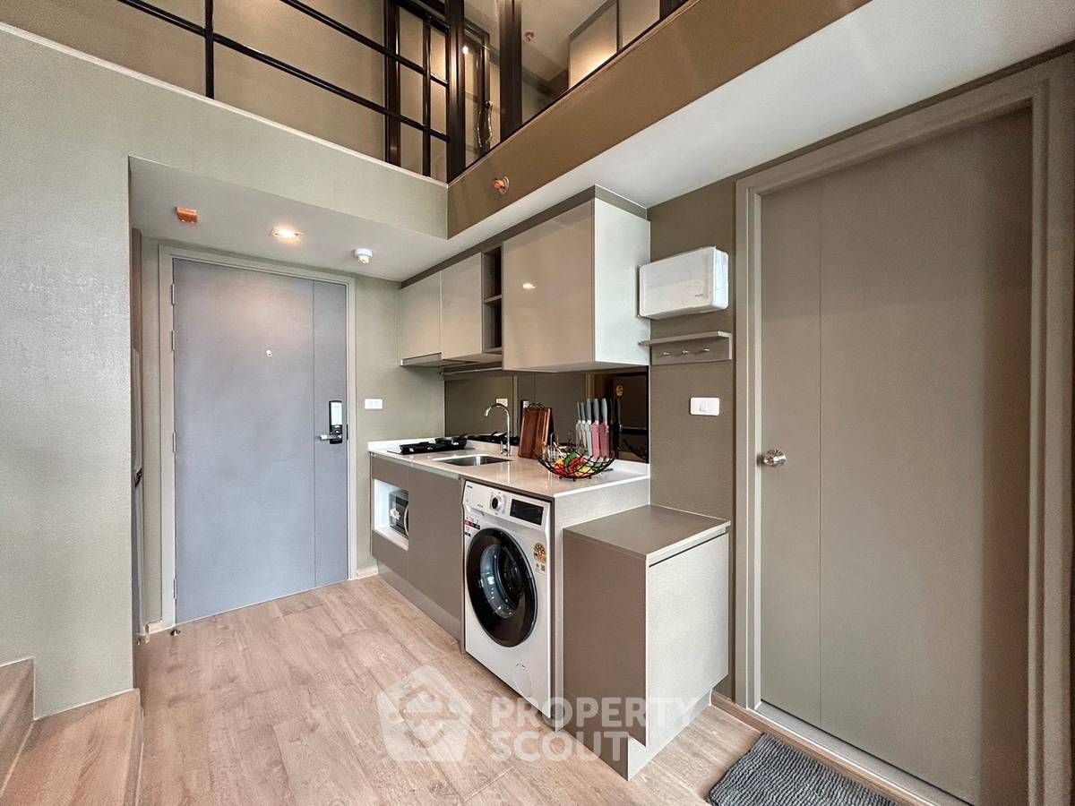 picture 2-BR Condo at Ideo Rama 9 - Asoke near MRT Phra Ram 9 (ID 3013270) - 9/11