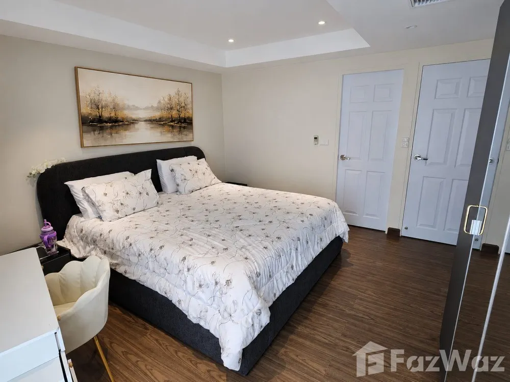 picture 2 Beds 2 Bath Freehold Seaview Condo 6478748 - 17/30