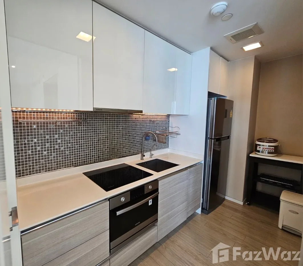 รูป คอนโดให้เช่า 2 ห้องนอน ในโครงการ เดอะ รูม สุขุมวิท 21 1119524 - รูปที่ 7/23