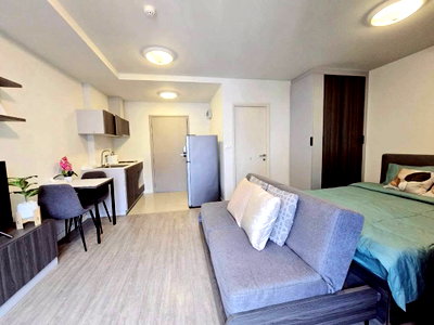 Condos for rent Chiang Mai : Dcondo rin for rent near central chiangmai : 1bedroom :  Tel. 082-389-9314 (Boo)