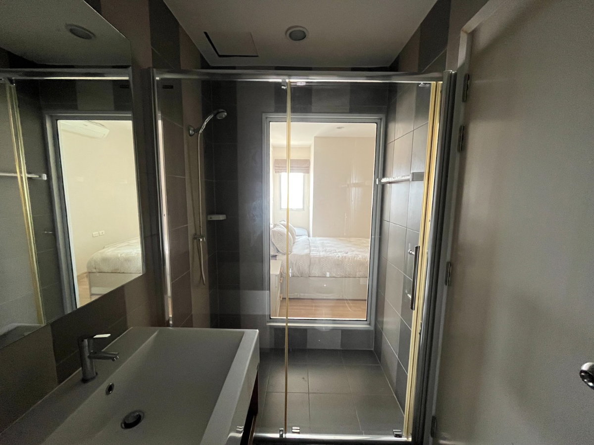 รูป 2606-RPP042 🌟โมทีฟ คอนโด สาทร - วงเวียนใหญ่ ห้องสวย วิวสูง พร้อมอยู่! ใกล้ BTS มี Shuttle Bus รับส่ง🚆 - รูปที่ 14/15
