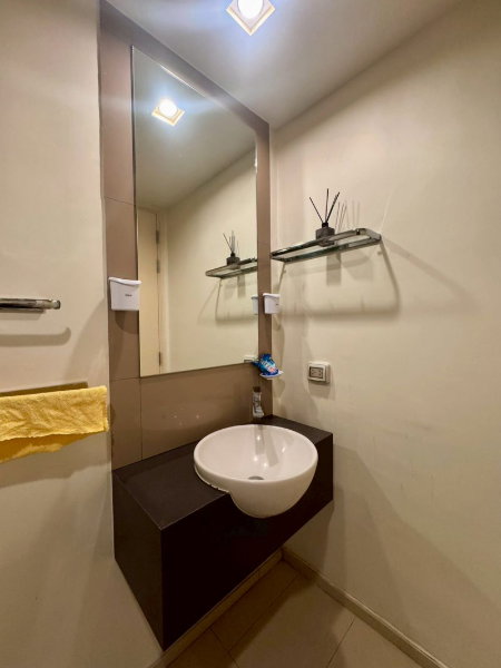 picture For rent : Unixx Condo, 1 bedroom, 1 bathroom - 11/13