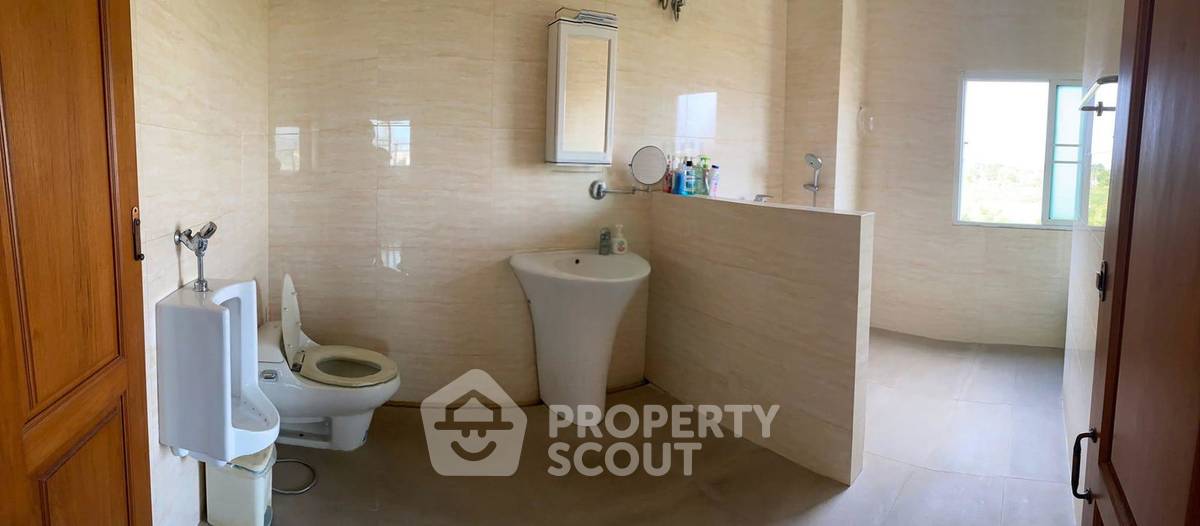 picture 2-BR Condo at Metha Place @ Ratchada Condominium near MRT Huai Khwang (ID 2696959) - 6/8