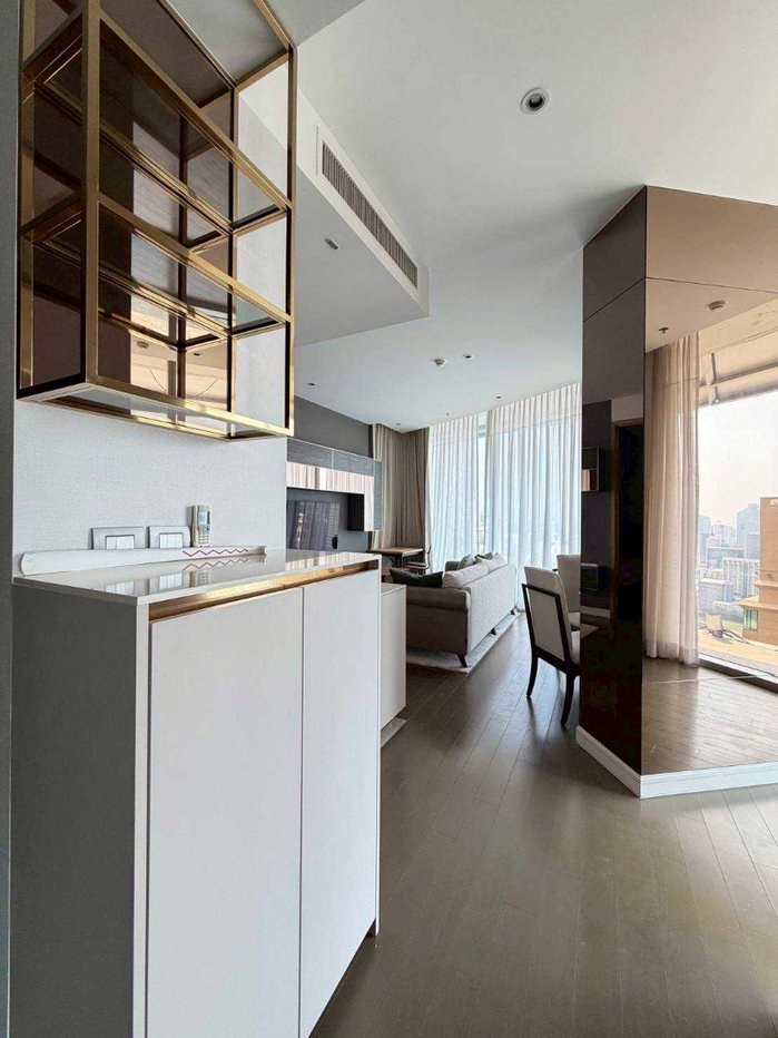 รูป LTHC15766 - Luxury High Floor Condo for Rent Ratchadamri | Magnolias Ratchadamri Boulevard | Near BTS Ratchadamri | 80,000 THB - รูปที่ 3/6