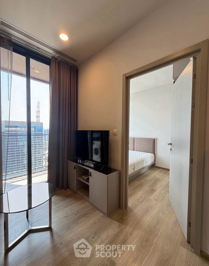 picture 1-BR Condo At Oka Haus Sukhumvit 36, 30th-Floor | Near BTS Thong Lor (ID 3010997) - 4/8