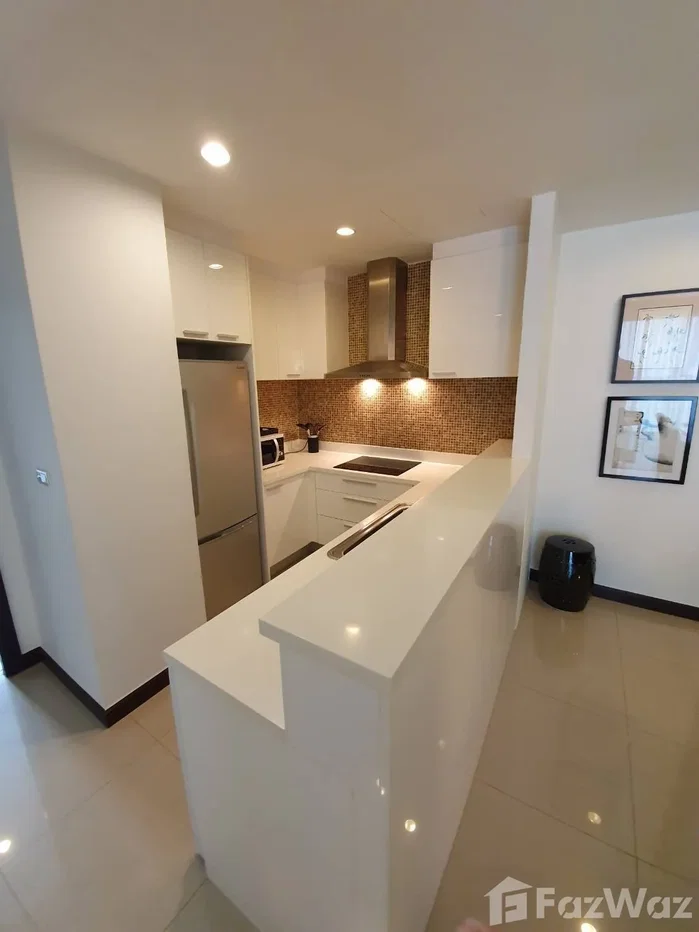 picture 2 Beds, 1 Bath 6478132 - 10/12