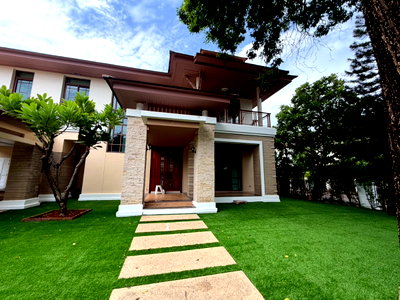 เช่าบ้านเดี่ยว ทรู ทาวเวอร์ พัฒนาการ : ให้เช่าบ้านหรู 2 ชั้น หมู่บ้าน Narasiri Pattanakarn-Srinakarin 135 ตร.ว.ใกล้โรงเรียนนานาชาติ และ MRT คลองกลันตัน