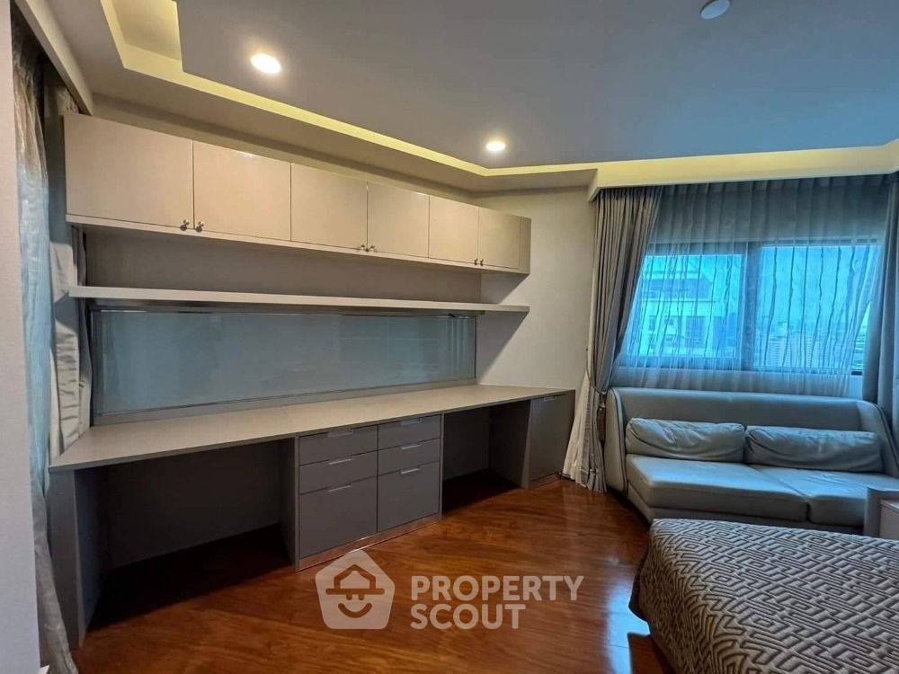 รูป คอนโด 4-ห้องนอน ที่ สาธร การ์เด้นส์ ใกล้ MRT สีลม (ID 2615800) - รูปที่ 11/20