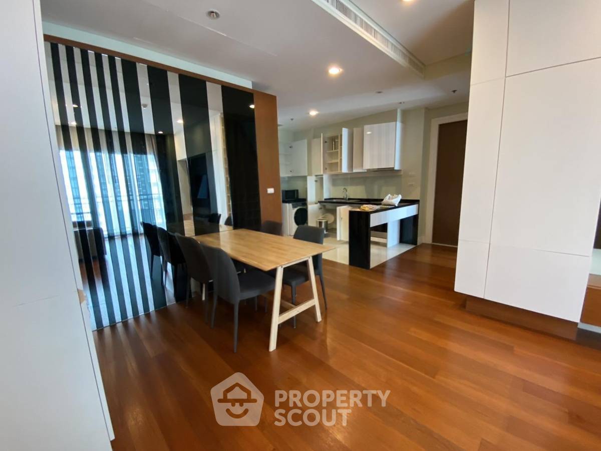 picture 2-BR Condo at Bright Sukhumvit 24 Condominium near BTS Phrom Phong (ID 2700295) - 2/7