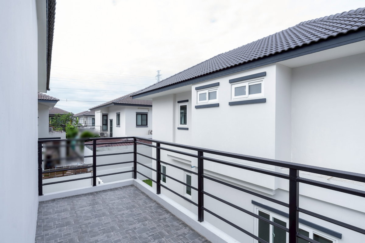 รูป บ้านเดี่ยว 2 ชั้น ใกล้เซ็นทรัลเชียงใหม่  ในโครงการพร้อมคลับเฮ้าส์ และสระว่ายน้ำ  ระบบรักษาความปลอดภัยที่ดี     #C4MG100528 - รูปที่ 13/21