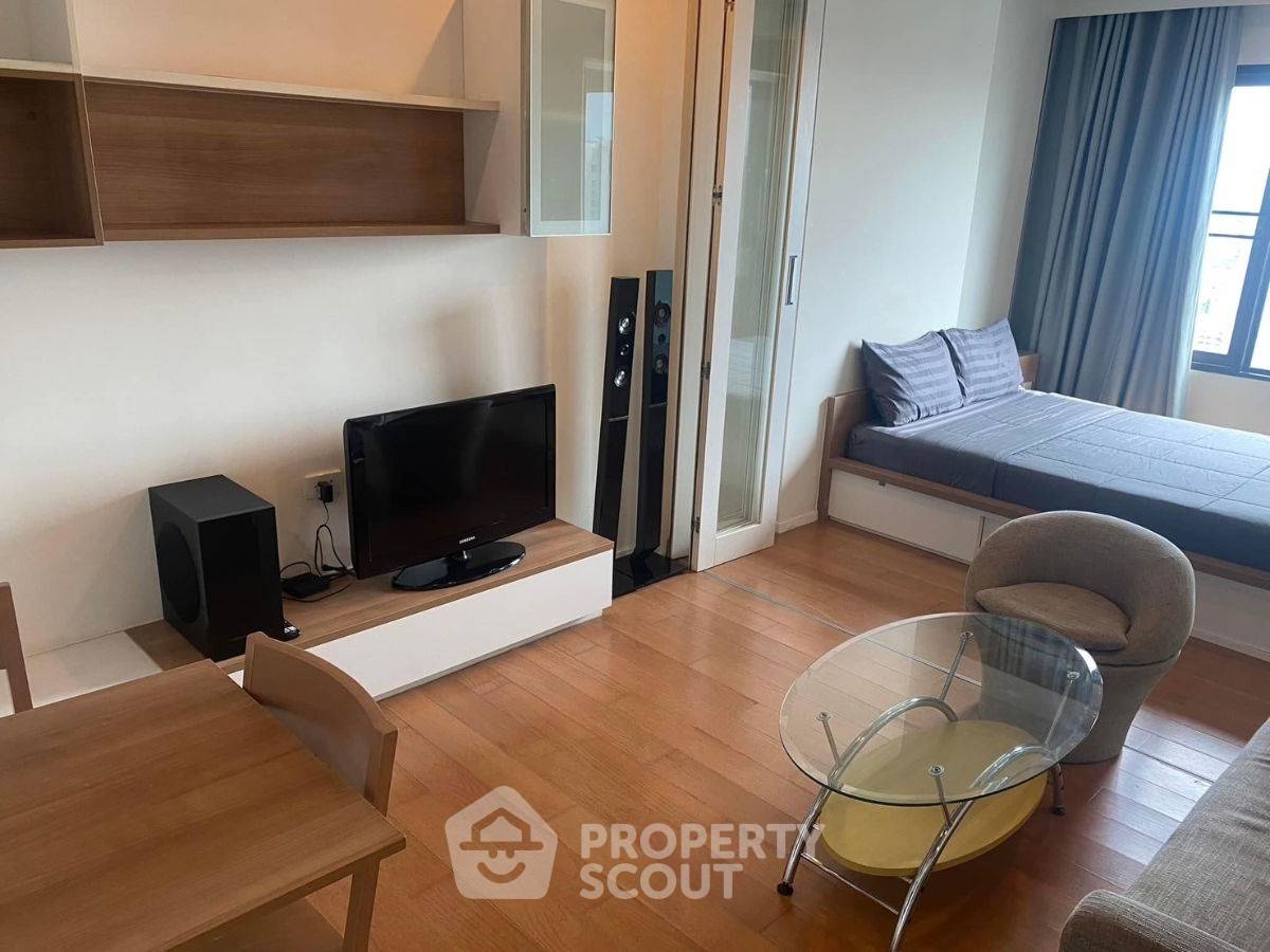 picture 2-BR Condo at Life Sukhumvit 48 near BTS Phra Khanong (ID 2616032) - 6/9