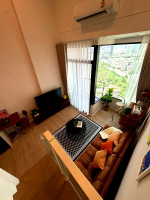 Condos for rent : 🍀 For Rent Landmark @ MRTA Station 🍀 Add Line ID: @zcondo (with@) 🔥 C5890