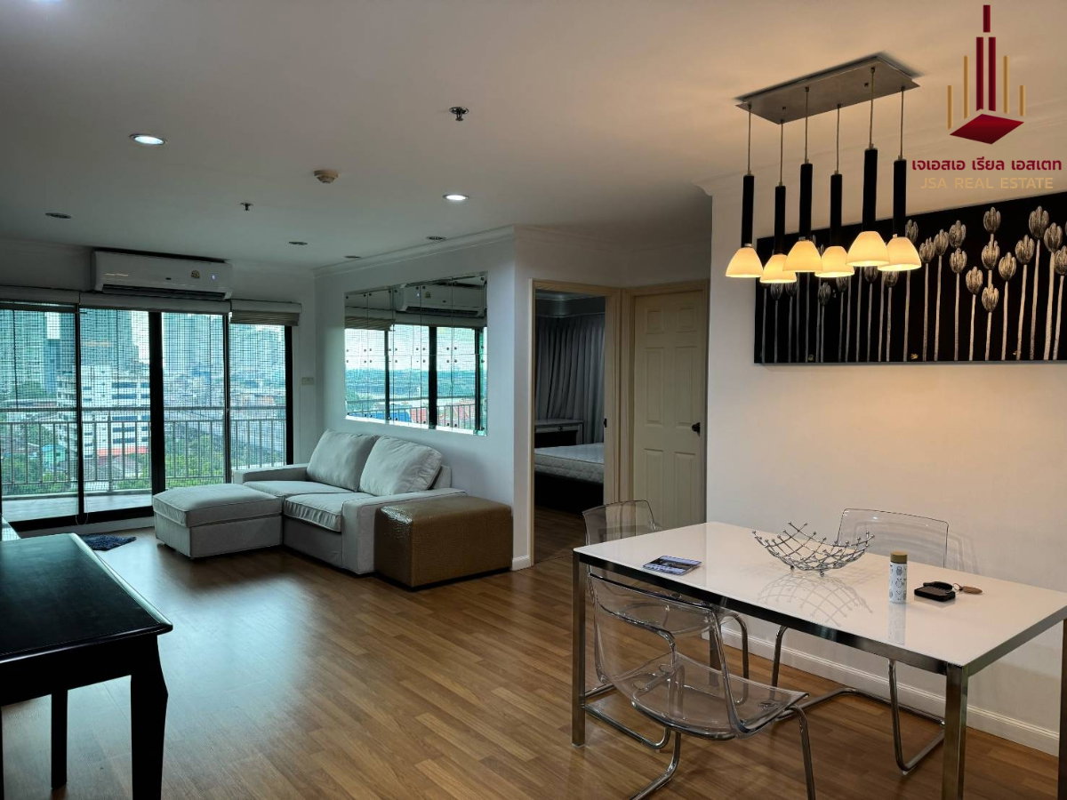 picture ✨ For Sale: Lumpini Place Narathiwas - Chaopraya Condo ✨ 💰 Only 7,200,000 THB - 1/10