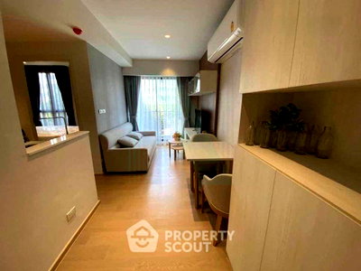 คอนโดให้เช่า : คอนโด 1 ห้องนอน โครงการ Runesu Thonglor 5 ชั้น 4 ใกล้ BTS ทองหล่อ (ID 2570891)