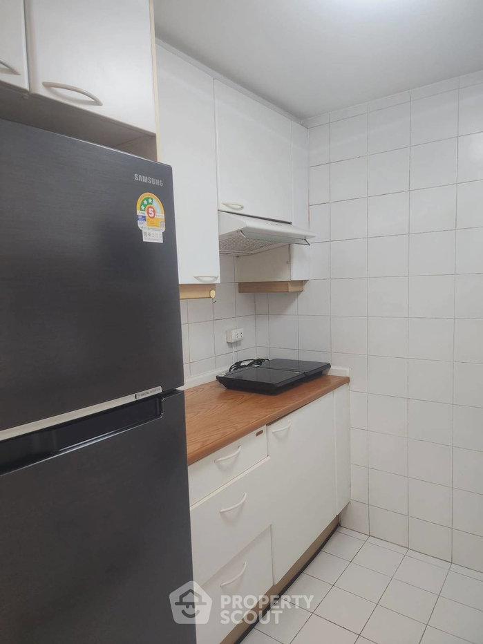 รูป คอนโด 2-ห้องนอน ที่ นาวิน คอร์ท คอนโดมิเนียม ใกล้ BTS เพลินจิต (ID 3013327) - รูปที่ 11/11