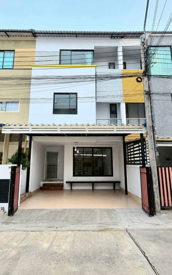 รูป ให้เช่าทาวน์โฮม 3 ชั้น โครงการสารินวิซ Sukhumvit 107 (สุขุมวิท 107) ใกล้ BTS แบริ่ง เพียง 2 กม. จดบริษัทได้ - รูปที่ 2/19