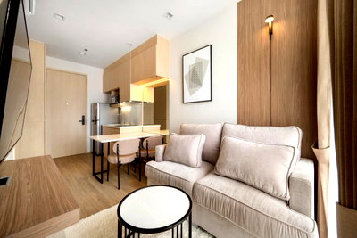 Condos for rent : PFD-08654 Condo for rent Noble State 39, modern style room. In the heart of Sukhumvit 39 near BTS Phrom Phong 🏙️✨