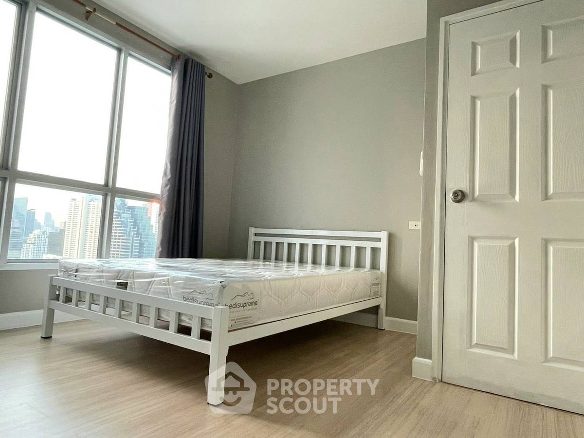 รูป คอนโด 1-ห้องนอน ที่ ไลฟ์ แอท สาทร 10 ใกล้ BTS เซนต์หลุยส์ (ID 3010768) - รูปที่ 5/5