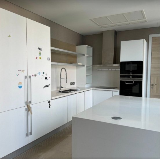 picture LTHC15761Luxury Condo for Rent Langsuan | Sindhorn Residence | Near BTS Ratchadamri | 170,000 THB - 2/6