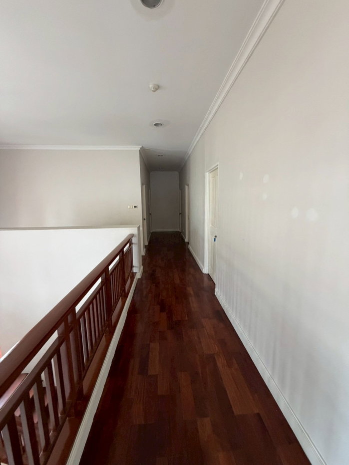 รูป ให้เช่าบ้านหรู 2 ชั้น หมู่บ้าน Narasiri Pattanakarn-Srinakarin 135 ตร.ว.ใกล้โรงเรียนนานาชาติ และ MRT คลองกลันตัน - รูปที่ 12/14