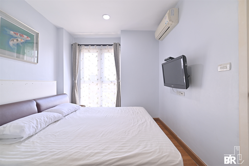 Cool Condo, Central City Location Centric Ratchada-Suthisan near MRT Sutthisan Station