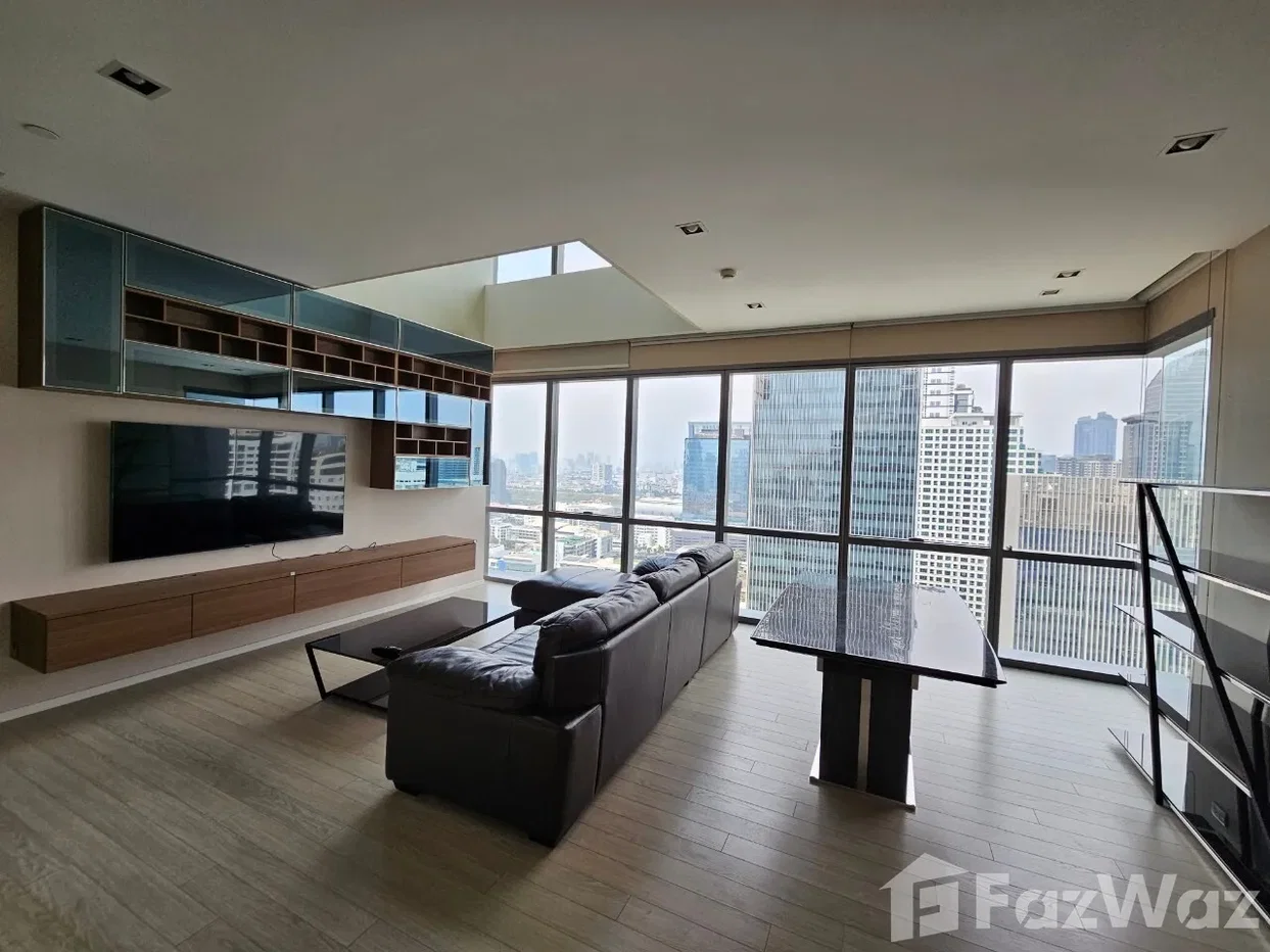 รูป คอนโดให้เช่า 2 ห้องนอน ในโครงการ เดอะ รูม สุขุมวิท 21 1119524 - รูปที่ 1/23