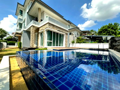 Houses for rent : Rent Sale Detached House Grand Bangkok Boulevard Rama9 Srinakarin