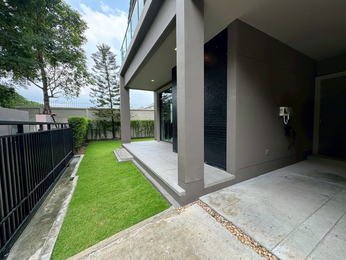 รูป ให้เช่าบ้านเดี่ยว 2 ชั้น ม.บางกอก บูเลอวาร์ด สาทร-ปิ่นเกล้า 2 หลังมุมโซนใกล้สวน - รูปที่ 4/21