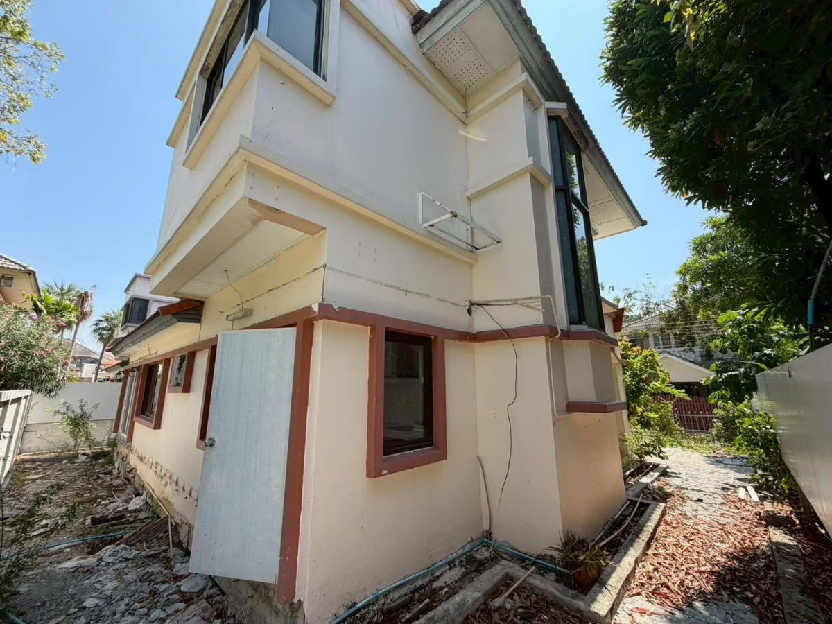 รูป ขายบ้านเดี่ยวตามสภาพ : หมู่บ้านเพลสแอนด์พาร์ค ประชาอุทิศ 90 ขนาดที่ดิน 70.1 ตารางวา 4 ห้องนอน 2 ห้องน้ำ - รูปที่ 12/21