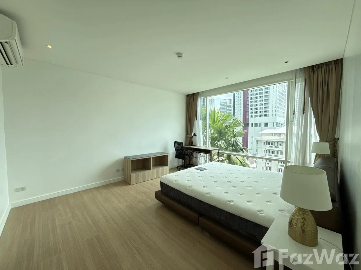 picture 2 Bedroom Condo for sale at Fullerton Sukhumvit  6121154 - 3/26