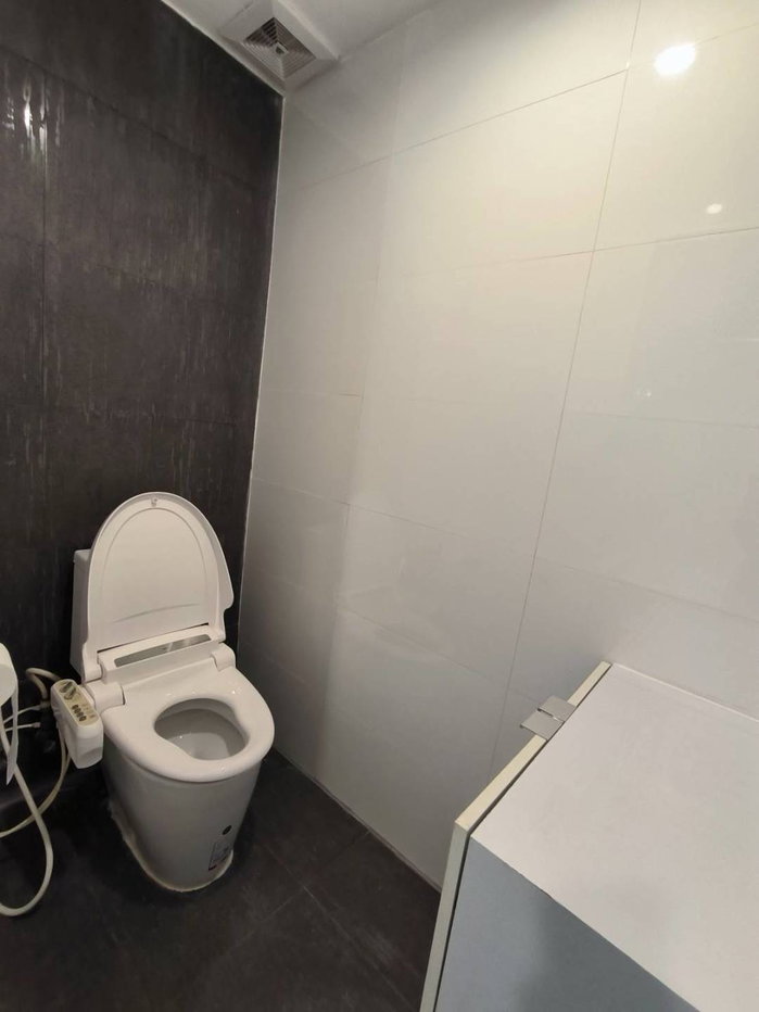 รูป ขาย Acadamia Grand Tower ห้องสวย ราคาดีมาก ตกแต่งเฟอร์ครบ ชั้นสูง วิวเมือง DS3438 | Line @Dstay - รูปที่ 14/14