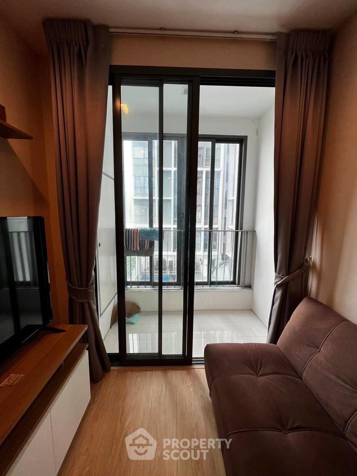 picture 1-BR Condo at Ideo Mobi Phayathai near BTS Phaya Thai (ID 2697205) - 2/8