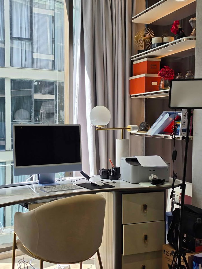 picture Condo for RENT : Fynn Asoke Sukhumvit 10  𝐒𝐢𝐳𝐞 : 41 sqm.  𝐓𝐲𝐩𝐞 : 1 Bedroom /1 Bathroom  𝐅𝐥𝐨𝐨𝐫 : 3rd  ✅Fully furnished - 7/18