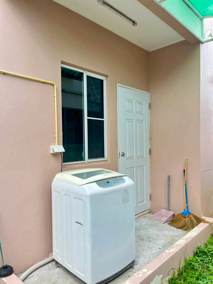 รูป 🏡 ให้เช่าบ้านเดี่ยว มีพื้นที่สนามหญ้า ในโครงการคุณภาพ ความปลอดภัยสูง พร้อมเฟอร์ ทำเลดีมาก เดินทางสะดวก ใกล้รวมโชค มีโชคพลาซ่า โลตัส และอื่นๆอีกมากมาย - รูปที่ 15/17