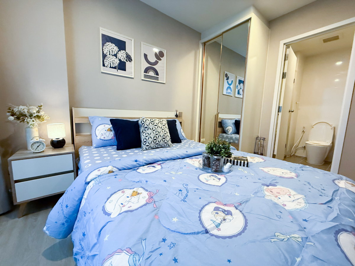 picture Condo for rent at MetroLux Riverfront Rattanathibet, on the Chao Phraya River and there's a shuttle service to MRT Thaimaa station. - 2/15