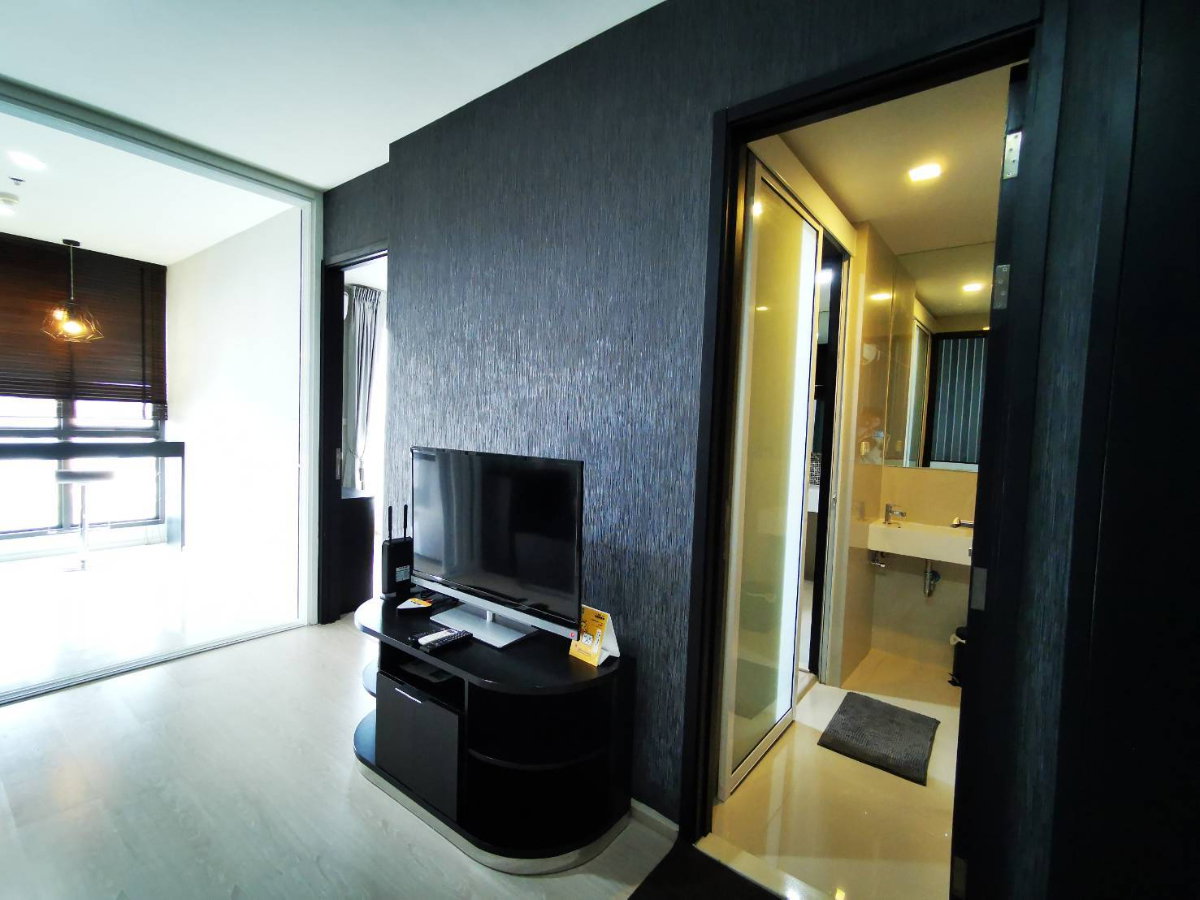 picture For rent Rhythm Sukhumvit 44/1 ðīðī - 4/7