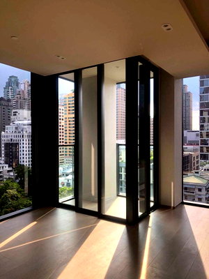 Condos for sale : LTH15790 - Luxury Condo for Sale Chidlom | Tonson One Residence | Near BTS Chidlom | 25.8 MB