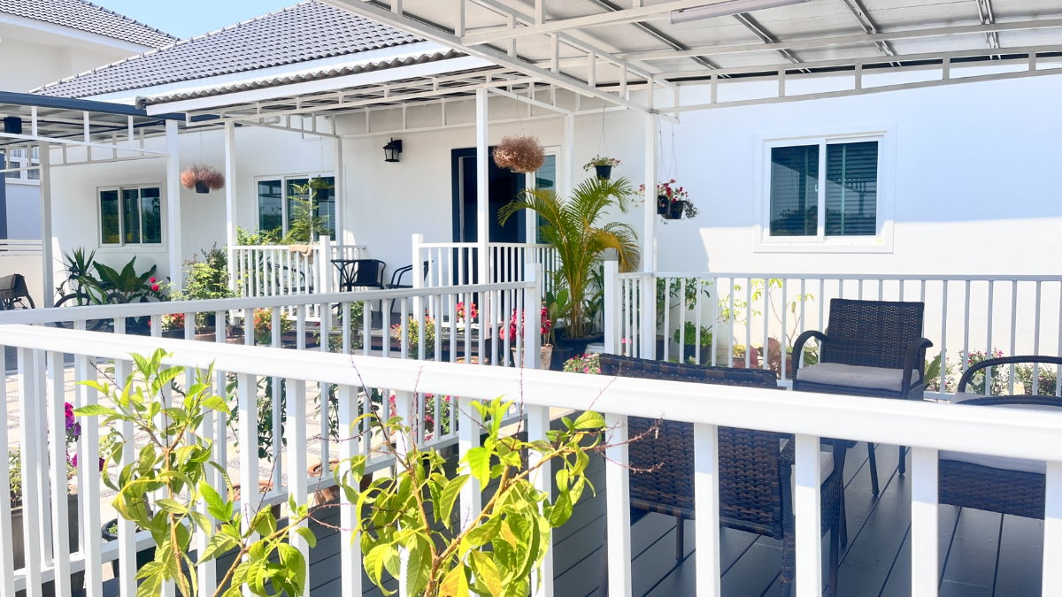 picture Modern Single-Storey House for Sale in a Peaceful Natural Setting - 19/19