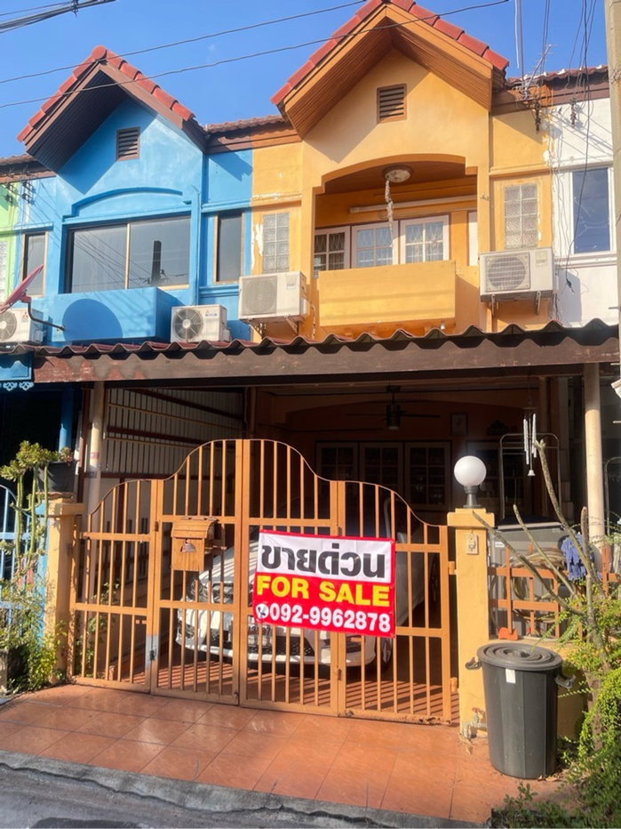 รูป ขายด่วนหมู่บ้านศศิกานต์2 ใกล้สนามบินดอนเมือง - รูปที่ 2/9