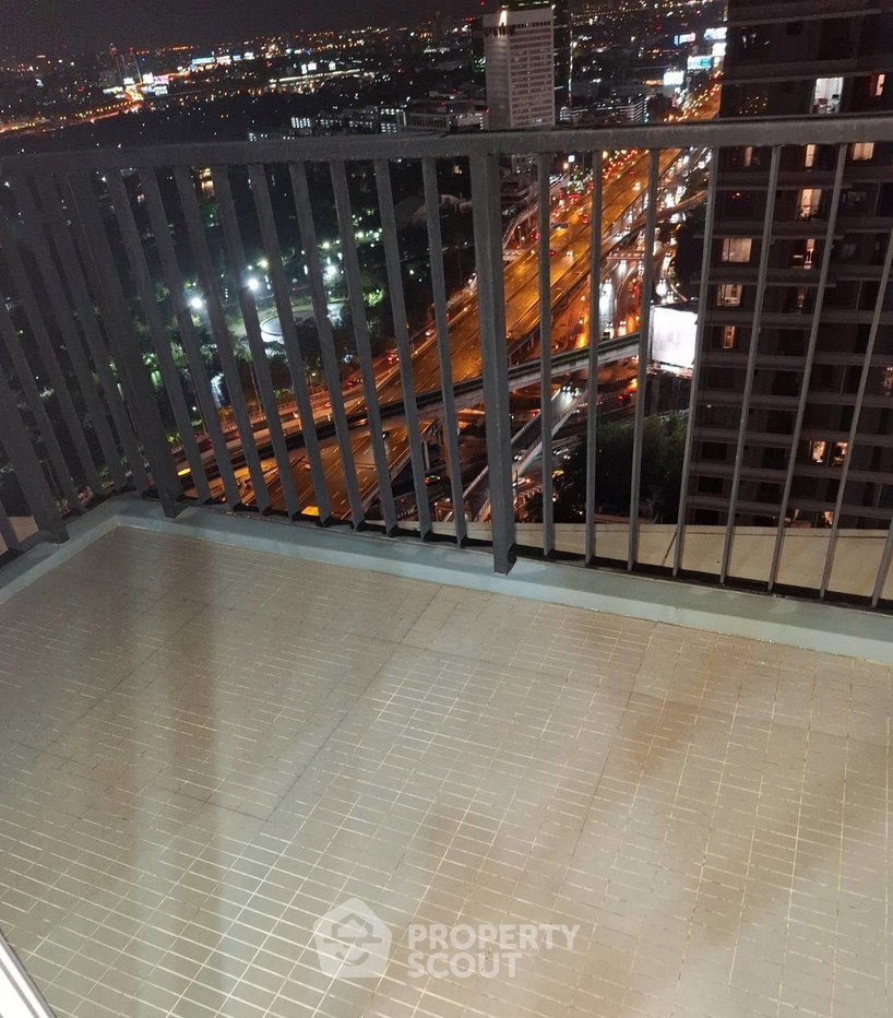 รูป คุ้มค่าเช่าราคาดี 2 ห้องนอน 71 ตร.ม. ชั้น 31 The Saint Residences ใกล้ MRT พหลโยธิน 100 ม. (ID 2214859) - รูปที่ 4/5