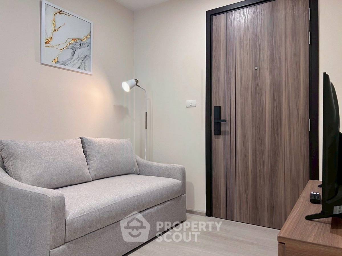 picture Studio Condo at The Belgravia @ Ratchada-Ladprao 15 near MRT Ratchadaphisek (ID 2568360) - 2/7