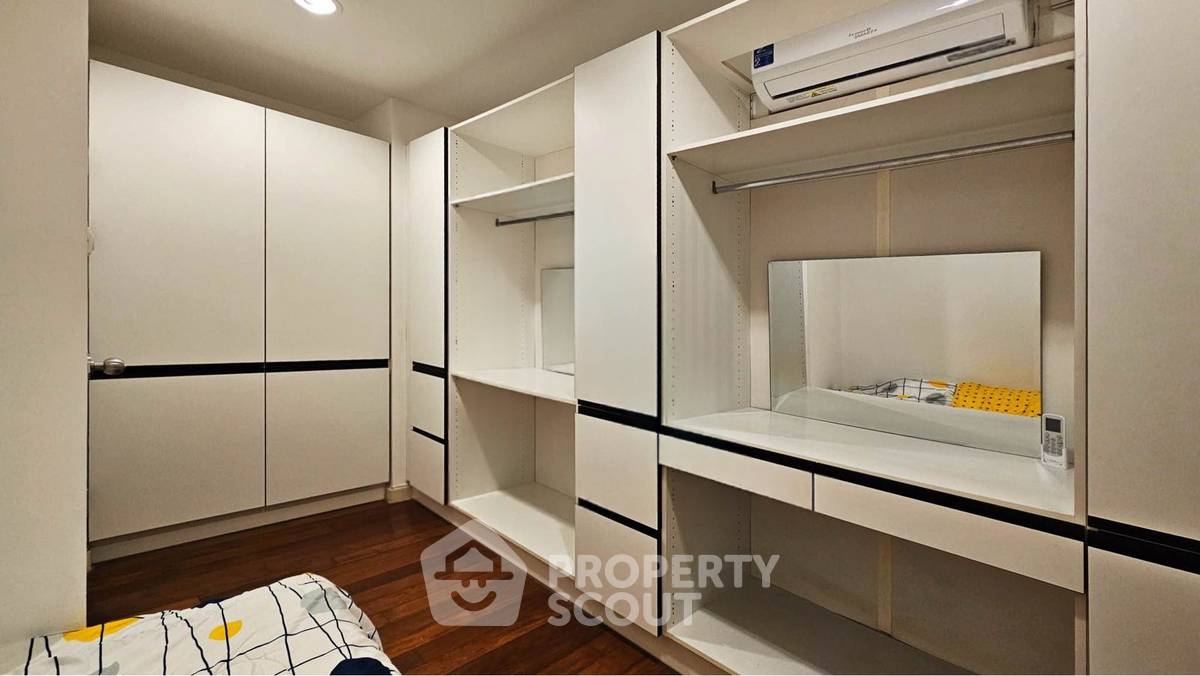 picture 2-BR Condo at Belle Grand Rama 9 near MRT Phra Ram 9 (ID 2684059) - 2/6